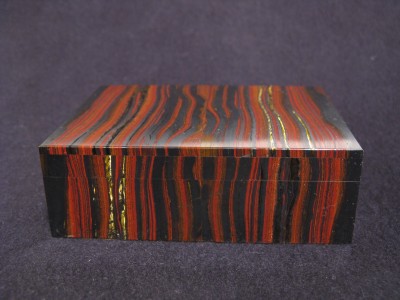 Cigarette holder / Jewel holder in Marra Mamba Tiger Eyes stone  (Australia)