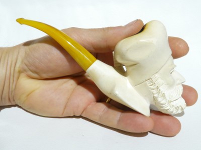 Meerschaum - uomo barbuto con fez