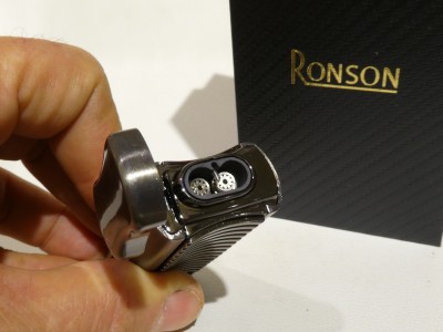 Ronson PASSAT /RGL 116 GUN METAL JET Flame