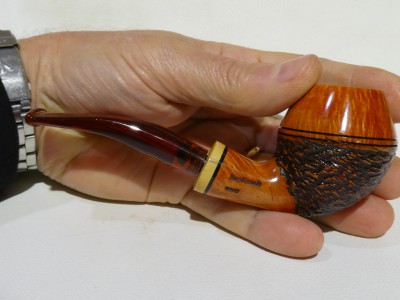 Santambrogio Rusticated Major - half bent Bulldog