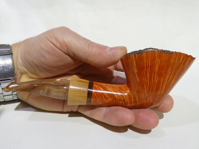 Armellini HAND CUT - Free Hand bark top