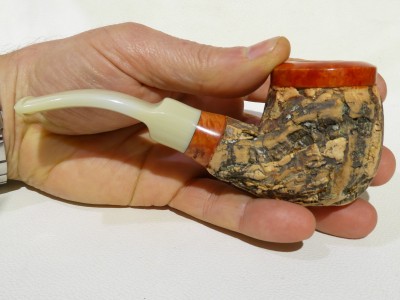 Tom Spanu Sughero - bent Apple