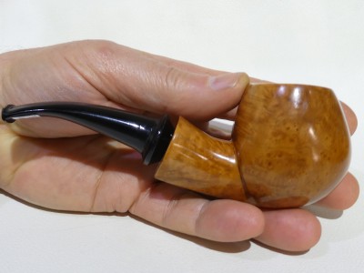 Olim "Occhio di Pernice" - half bent Free Hand Apple