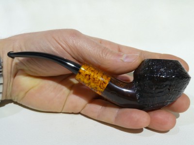 Caminetto 06 44 - half bent Rhodesian